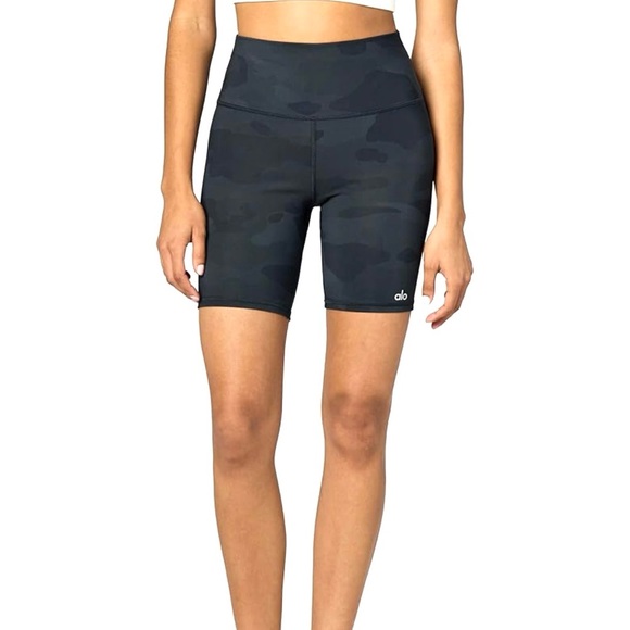 ALO Yoga High Waist Vapor Biker Shorts Black Camo High Rise Size L - Picture 2 of 7
